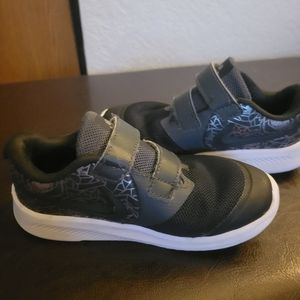 Nike Go Fast Toddler Boys' Shoes (Size 10C)